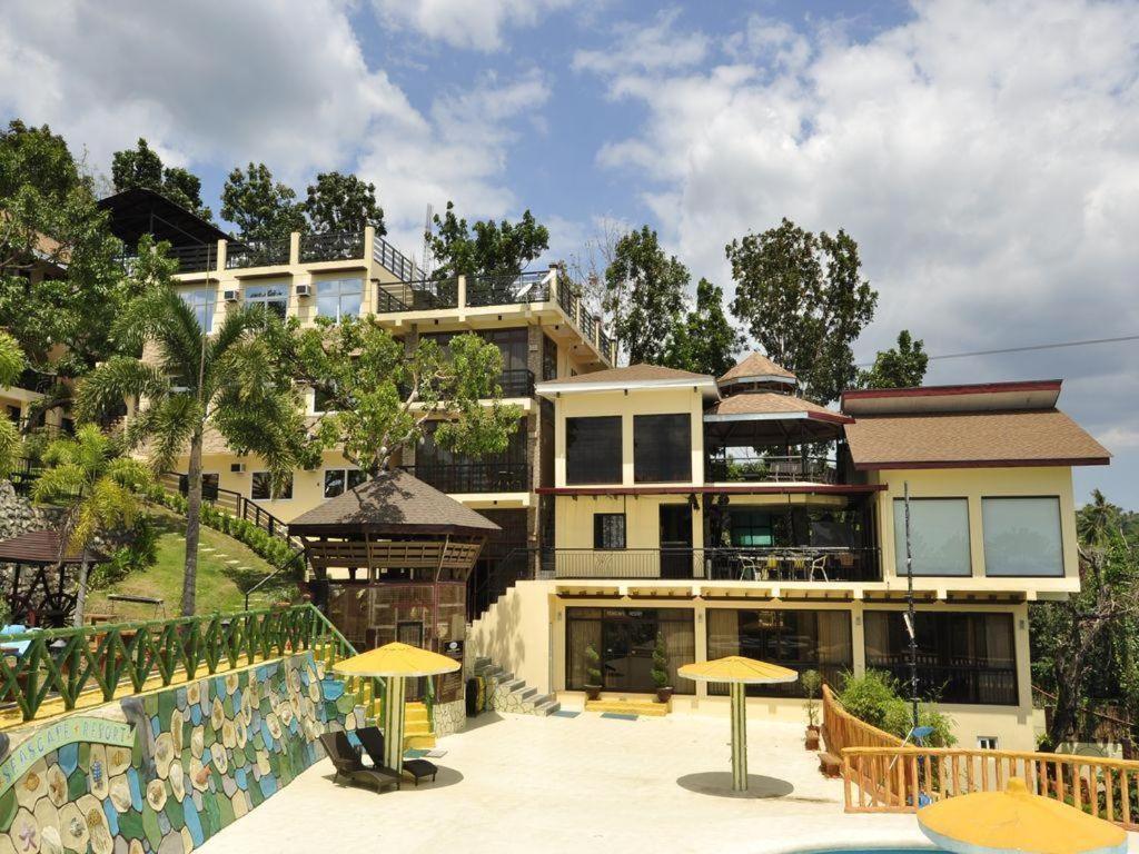 Seascape Resort Batangas Exterior photo